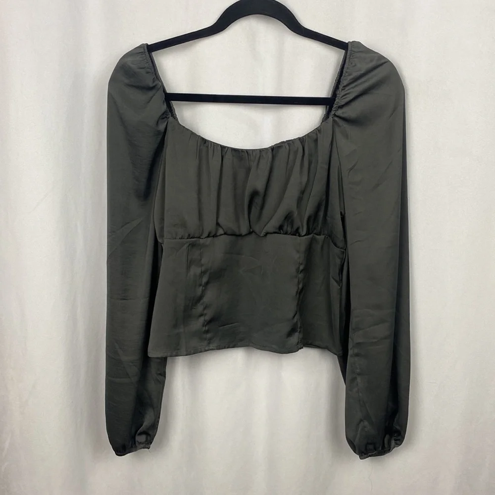 Anthropologie Sadie & Sage Satin Minute Stroll Smock Top Blouse Grey - Small - Picture 2 of 9